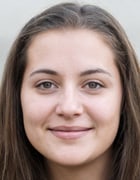 410-Ueber-uns-5-Headshot-Bogdana-Team-Leader-2-180x140px 410 Über uns - 5 Headshot
